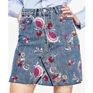 ZARA Embroidered Denim Mini Skirt, sz. XS